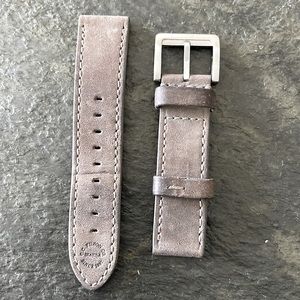 Used size 22 Filson watch band